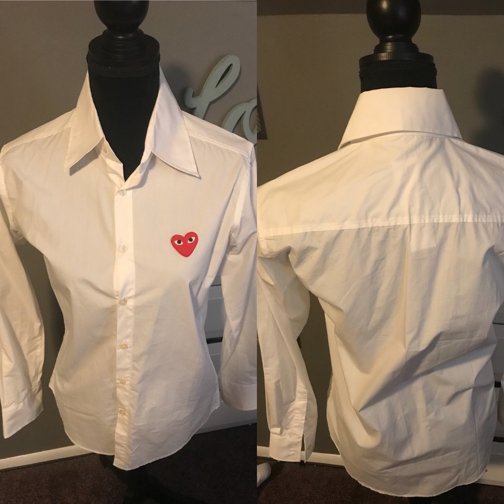BRAND NEW 🌟🌸🌟 Comme Des Garcons Play